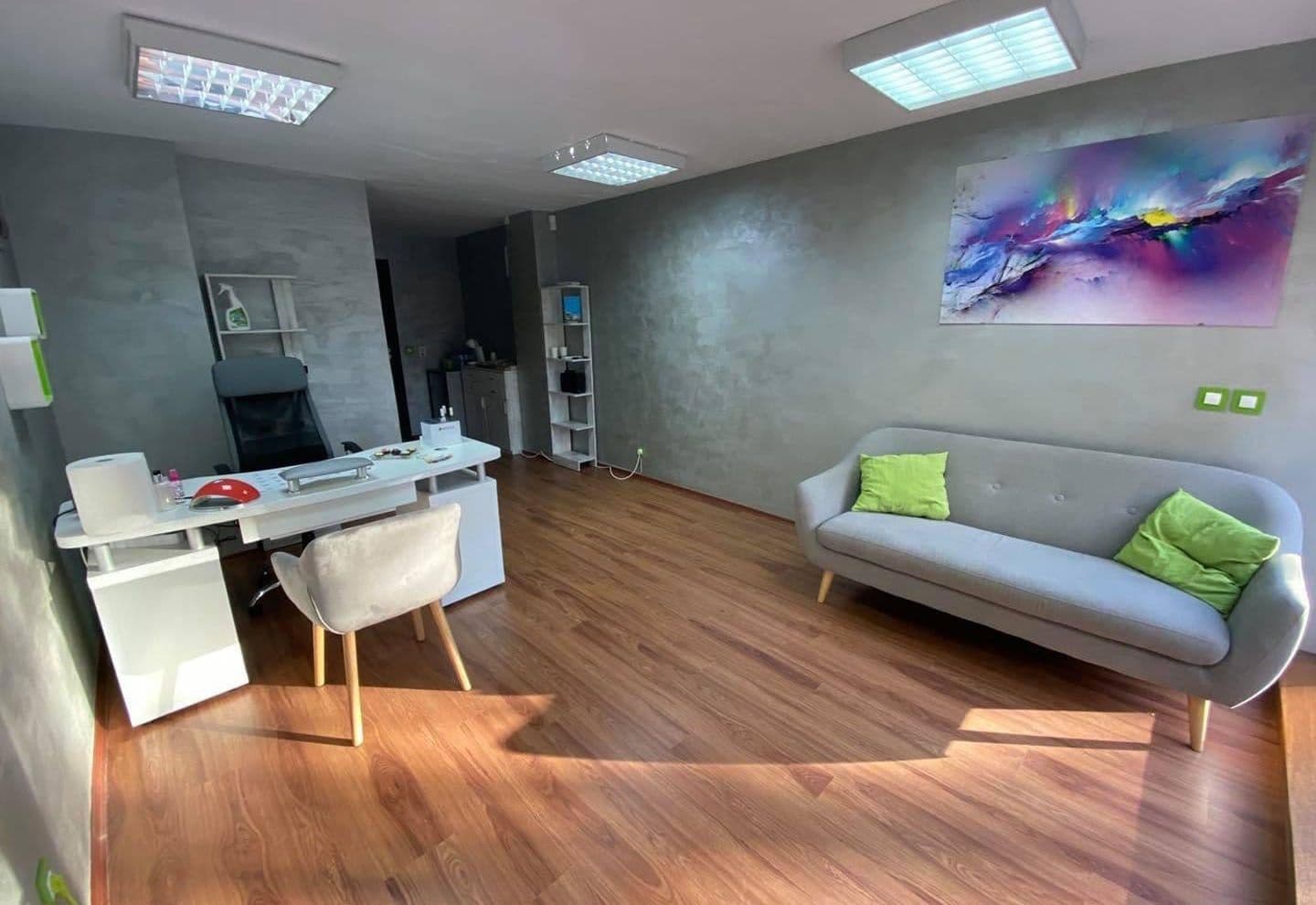 Банер на Студио Ювин София