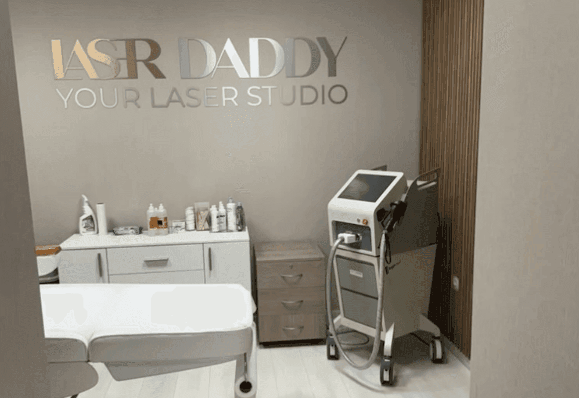 Банер на Laser Daddy Studio
