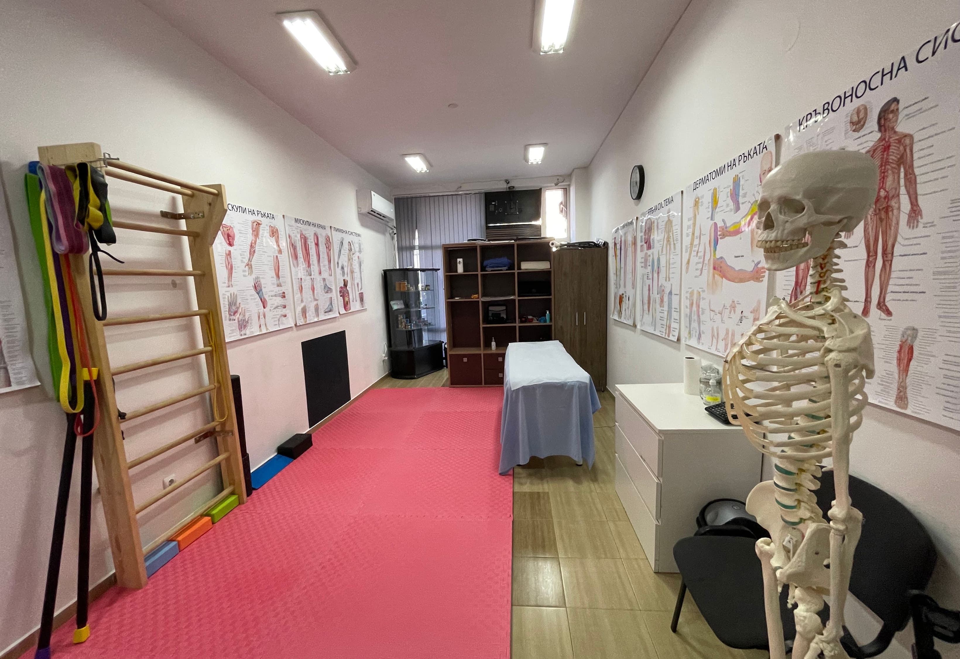 Банер на Кинезитерапевтичен кабинет DM Physio